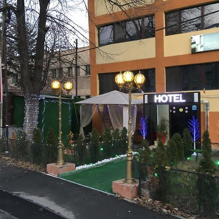 Dream Accommodation Bukares Bagian luar foto