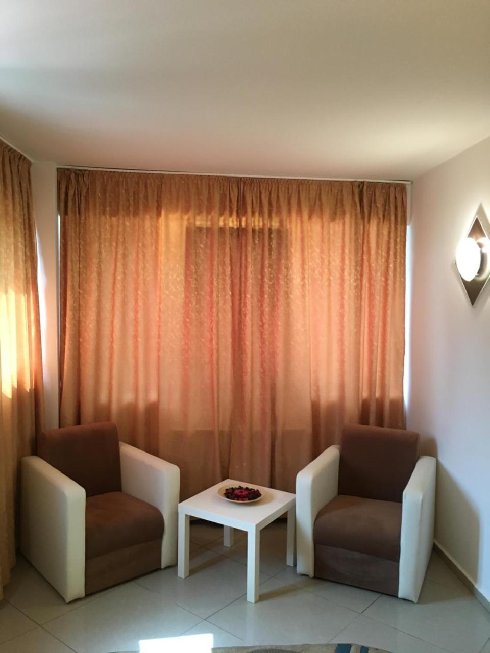 Dream Accommodation Bukares Bagian luar foto
