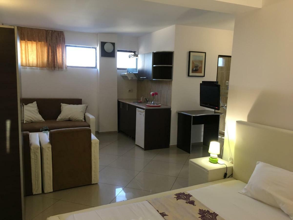 Dream Accommodation Bukares Bagian luar foto