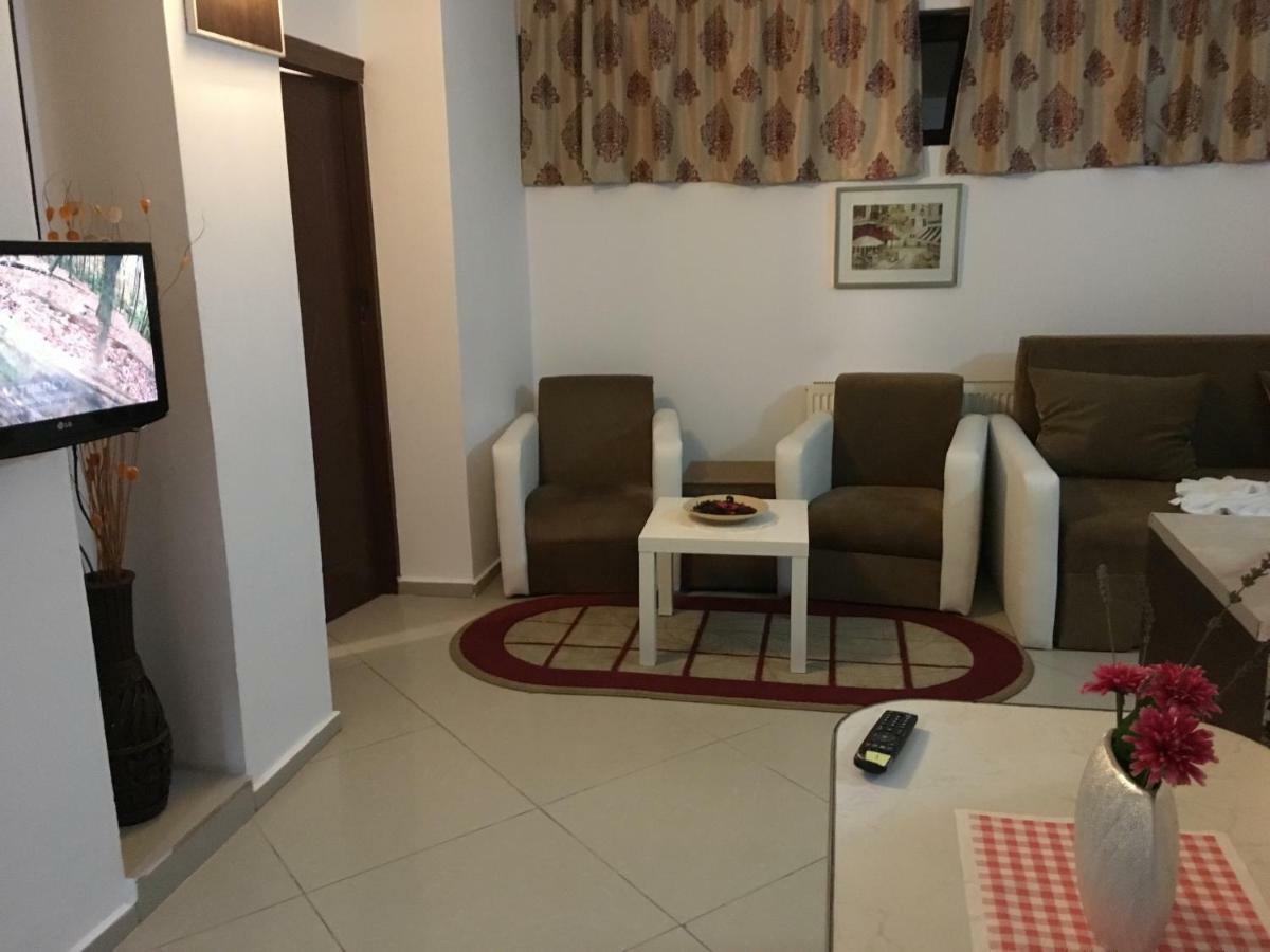 Dream Accommodation Bukares Bagian luar foto